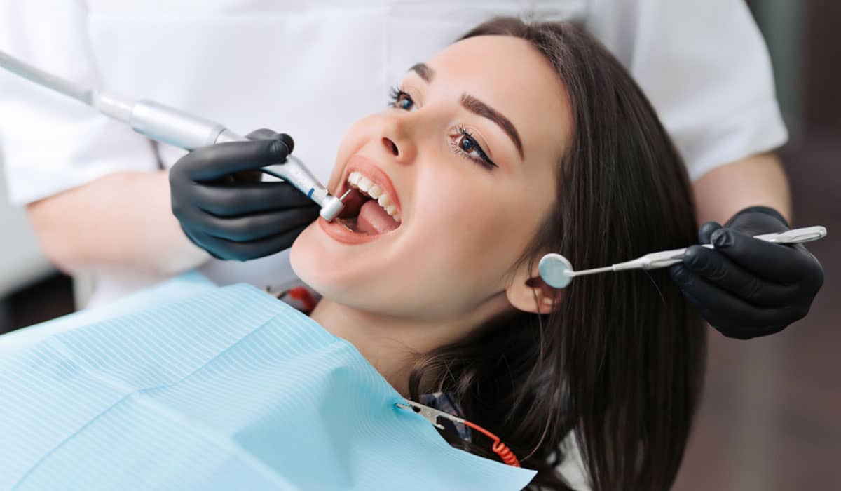 benefits-of-teeth-cleaning-and-polishing.jpg